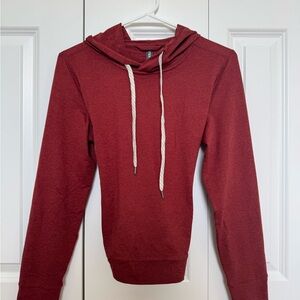 New Vuori Maroon Hoodie with Cream Drawstrings ❤️